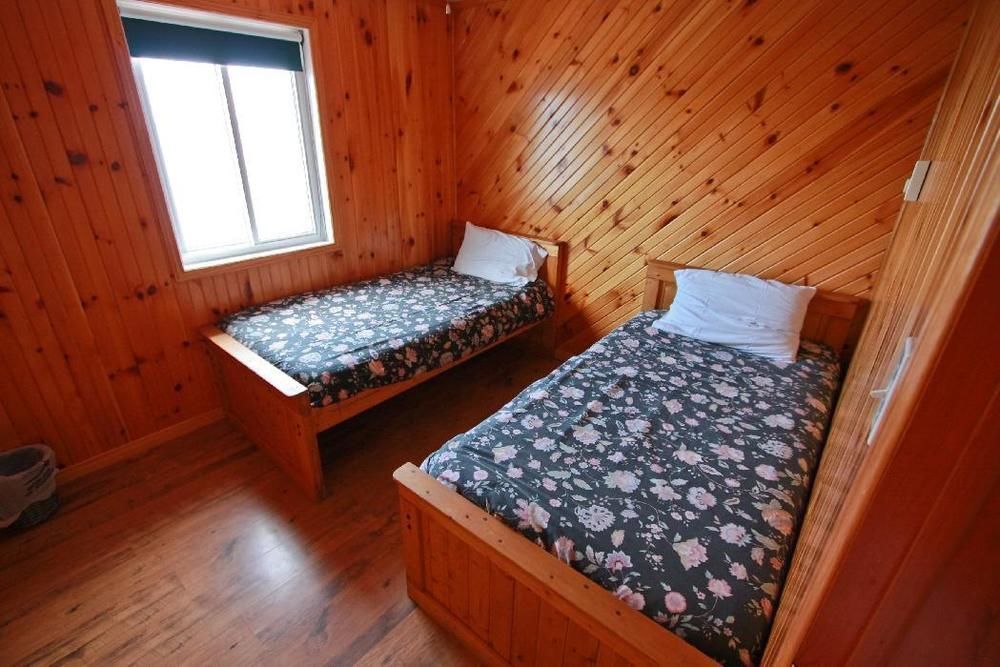 Wilderness Tours Rafting Resort Foresters Falls 外观 照片